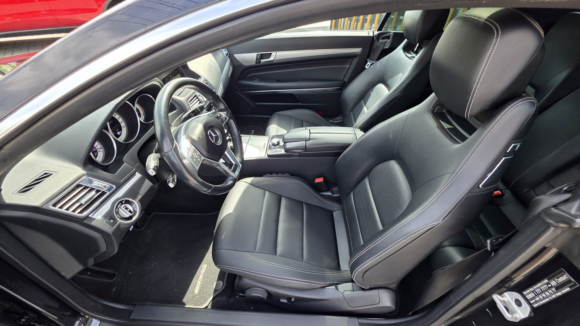 
								Mercedes E250 CDI Coupe AMG total									