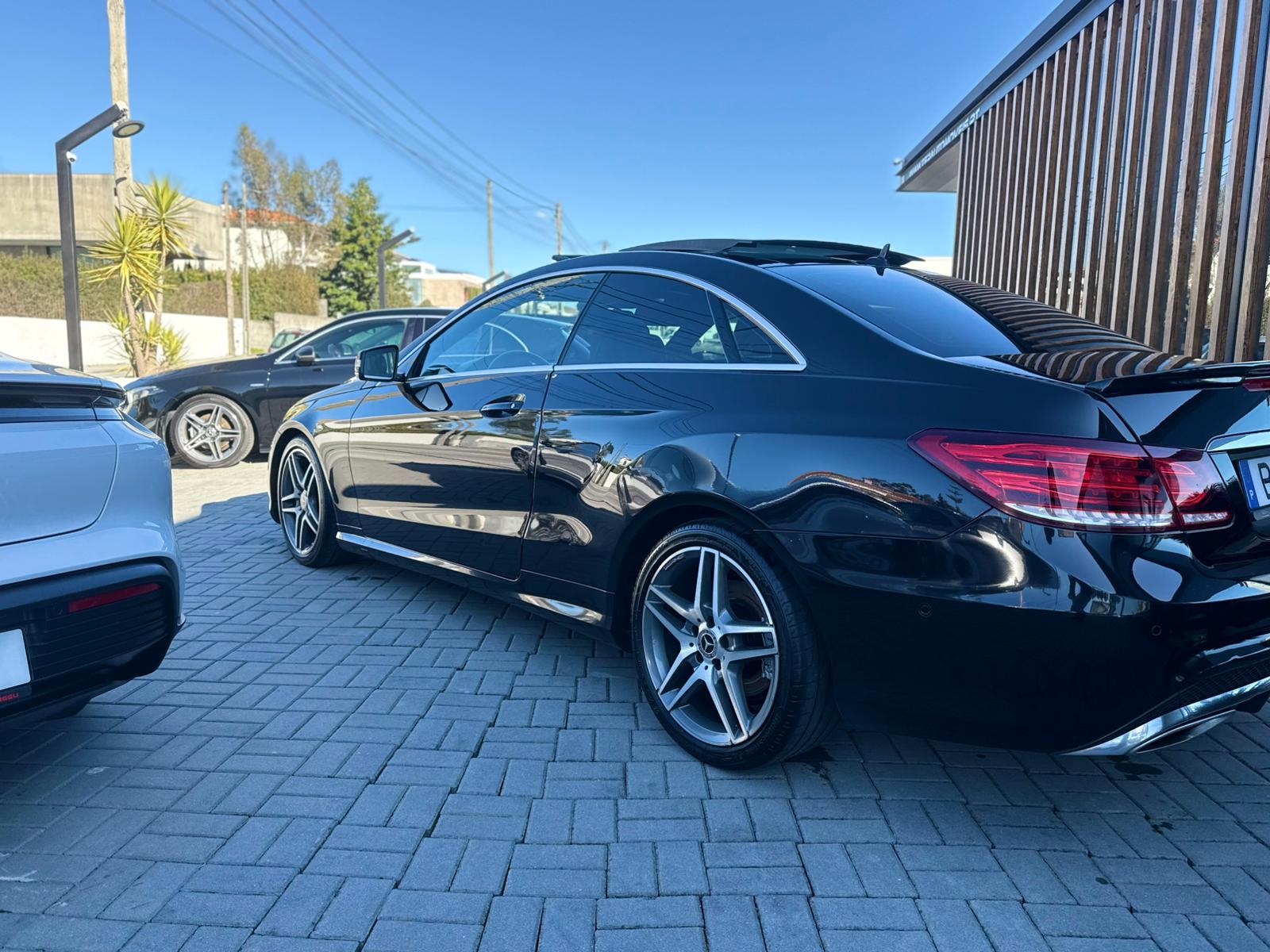 
								Mercedes E250 CDI Coupe AMG total									