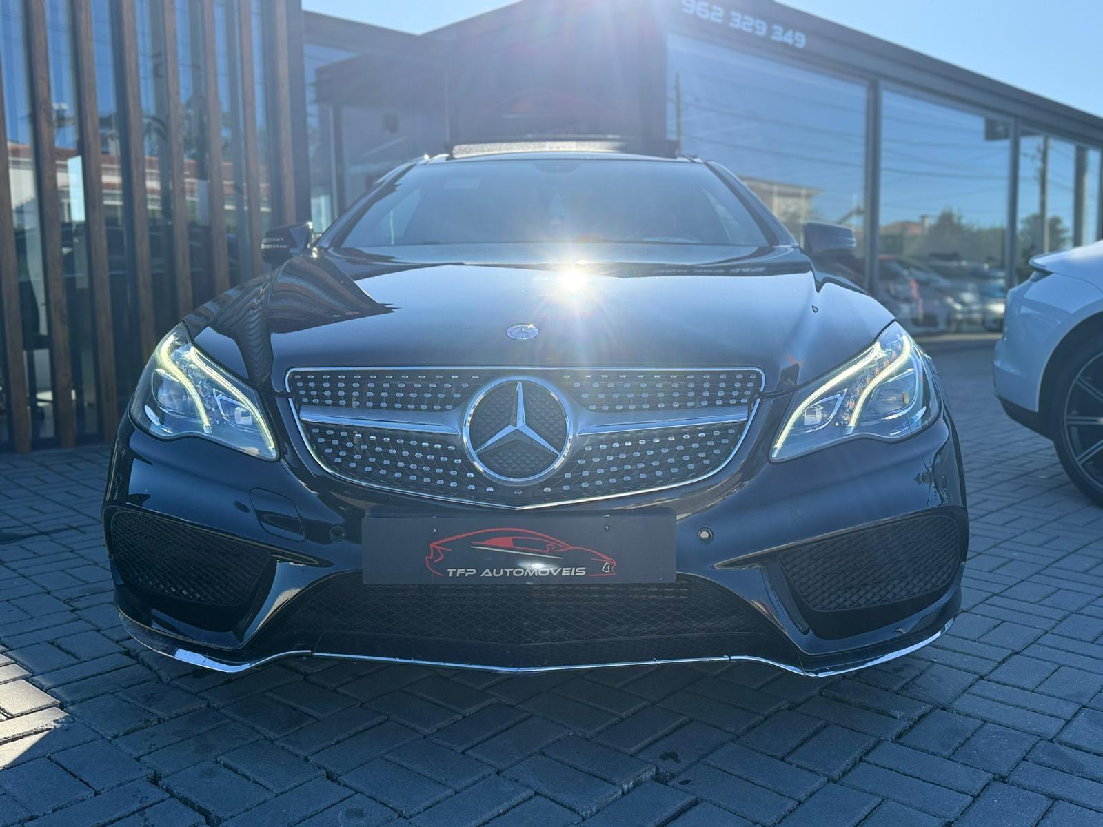 
								Mercedes E250 CDI Coupe AMG total									