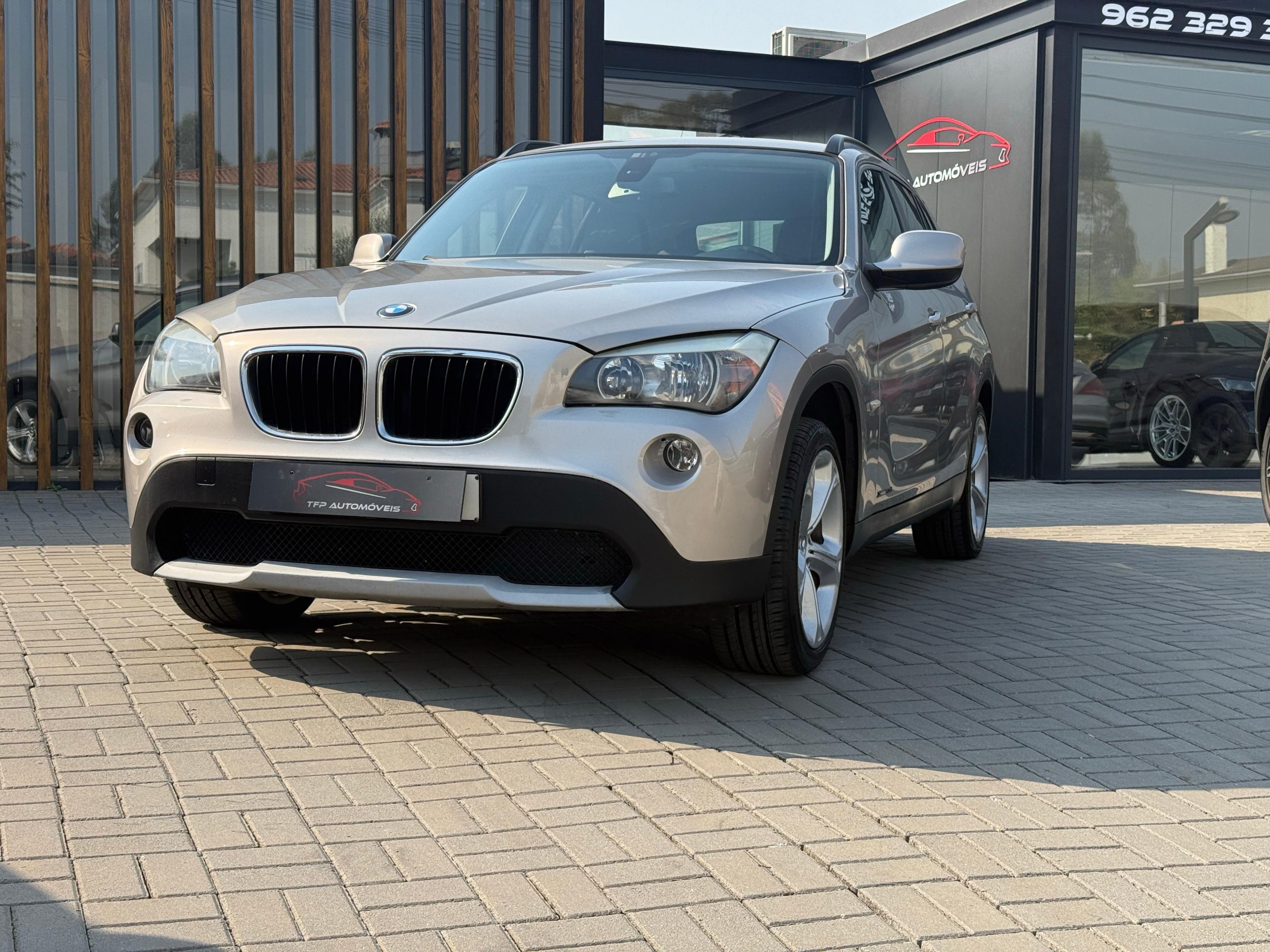 
								BMW X1 20 d xDrive total									