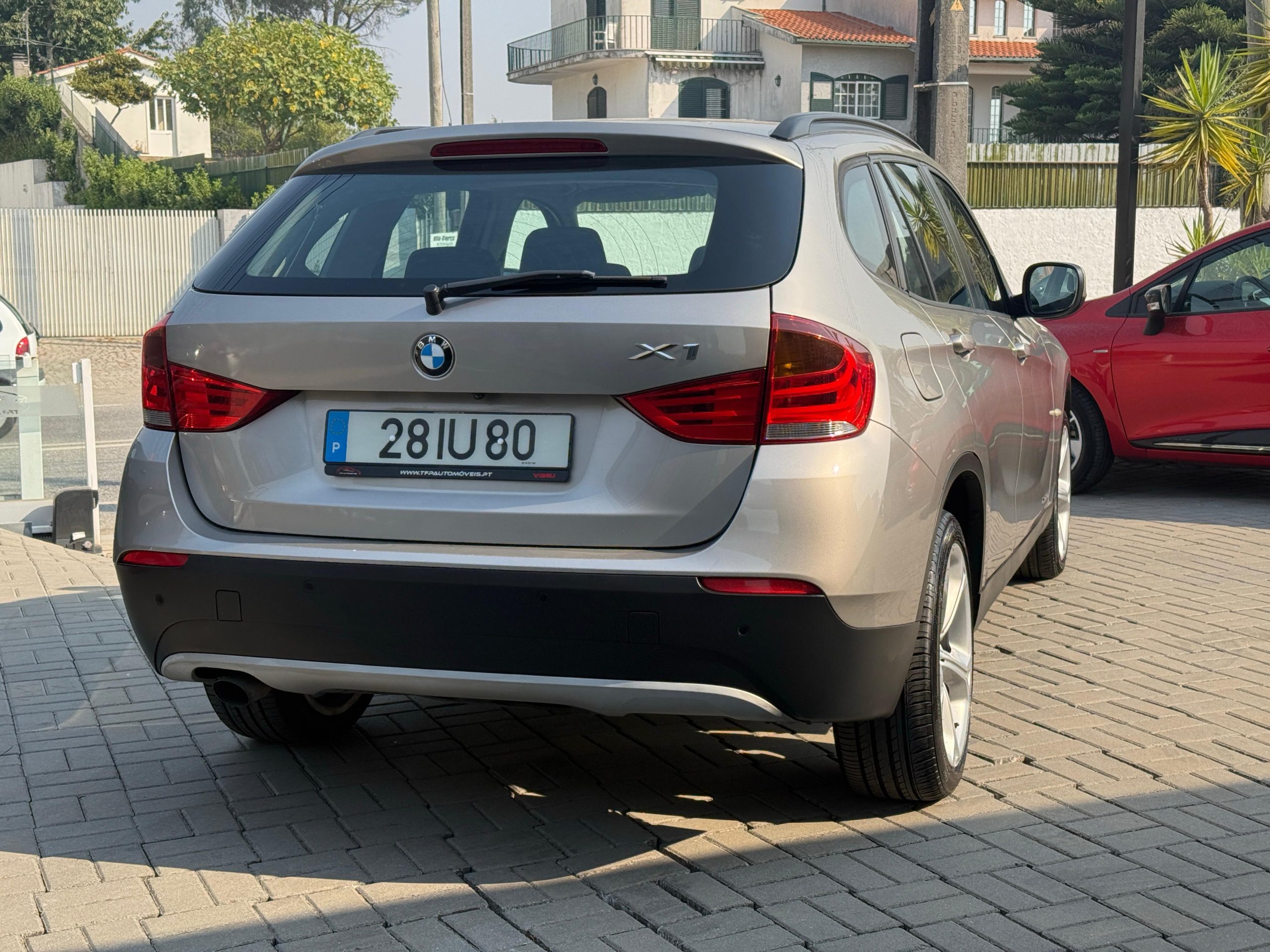 
								BMW X1 20 d xDrive total									