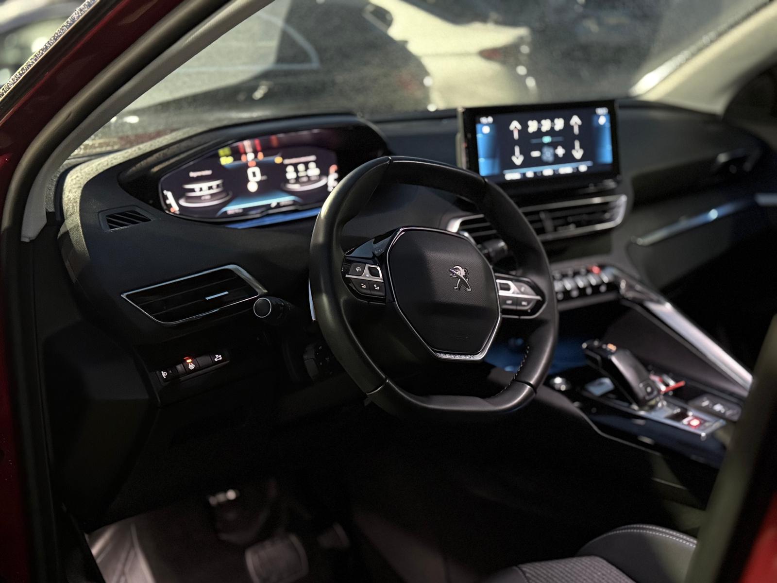 
								Peugeot 3008 1.2 PureTech Allure EAT6 total									