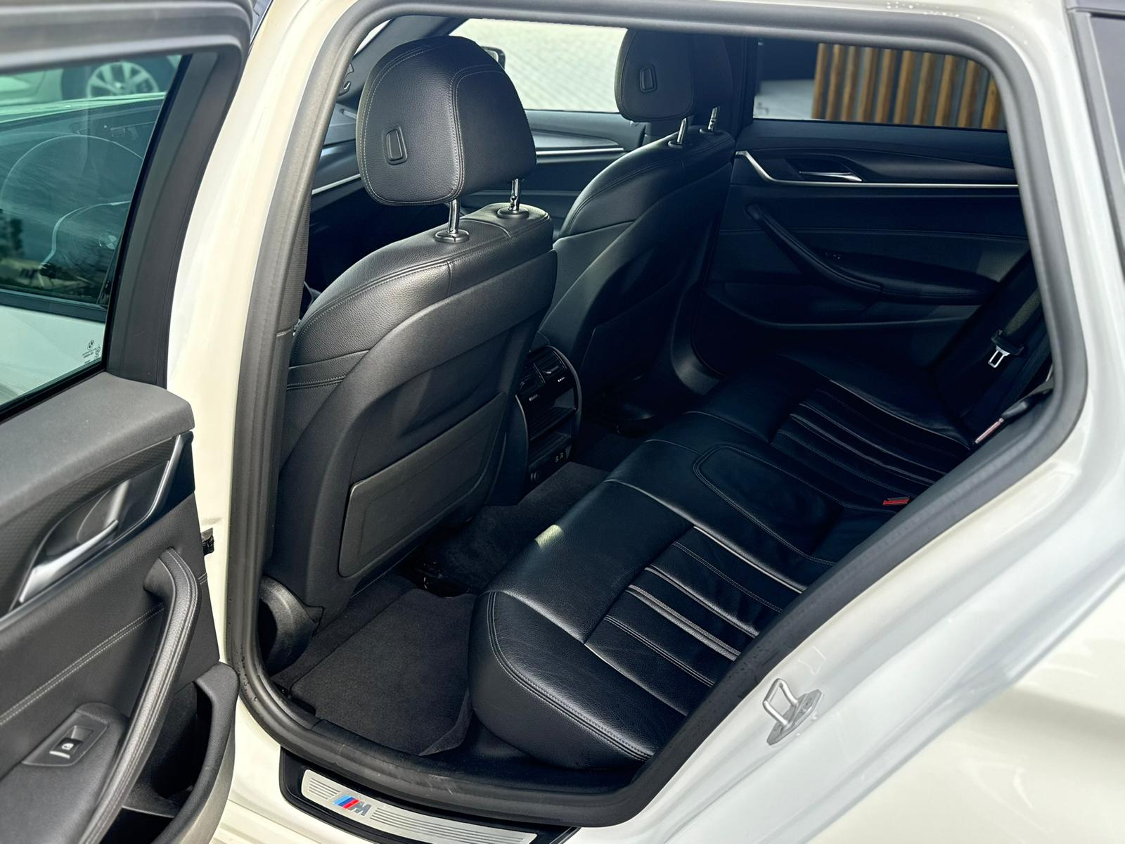 
								BMW 530d Pack M 2020 Nacional total									