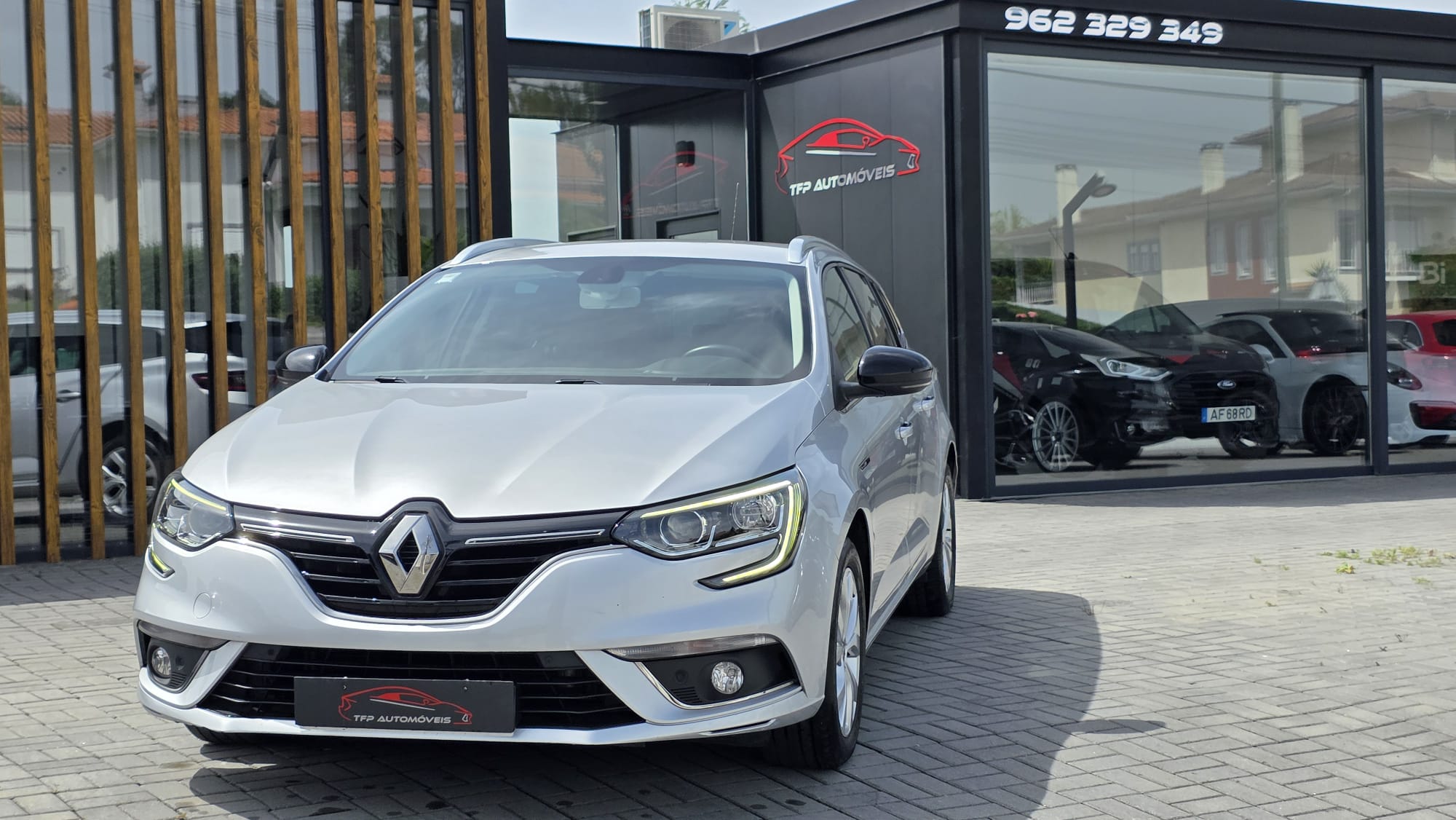 
								Renault Megane 1.5 dci 2020 total									
