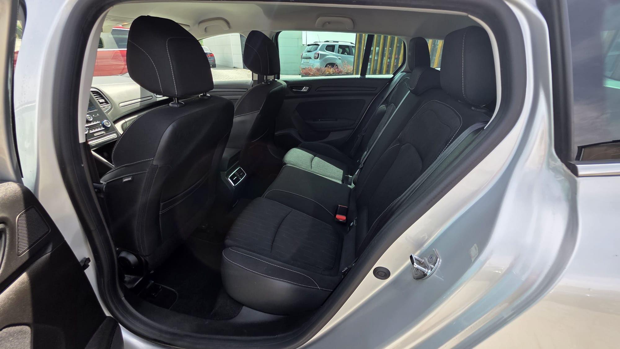 
								Renault Megane 1.5 dci 2020 total									