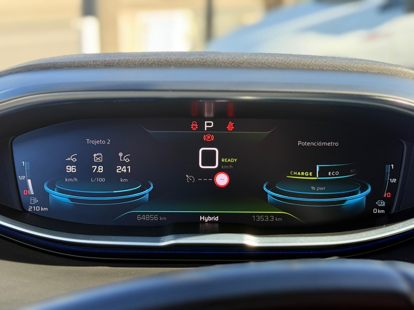 
								Peugeot 3008 1.6 Hybrid Allure 2022 total									