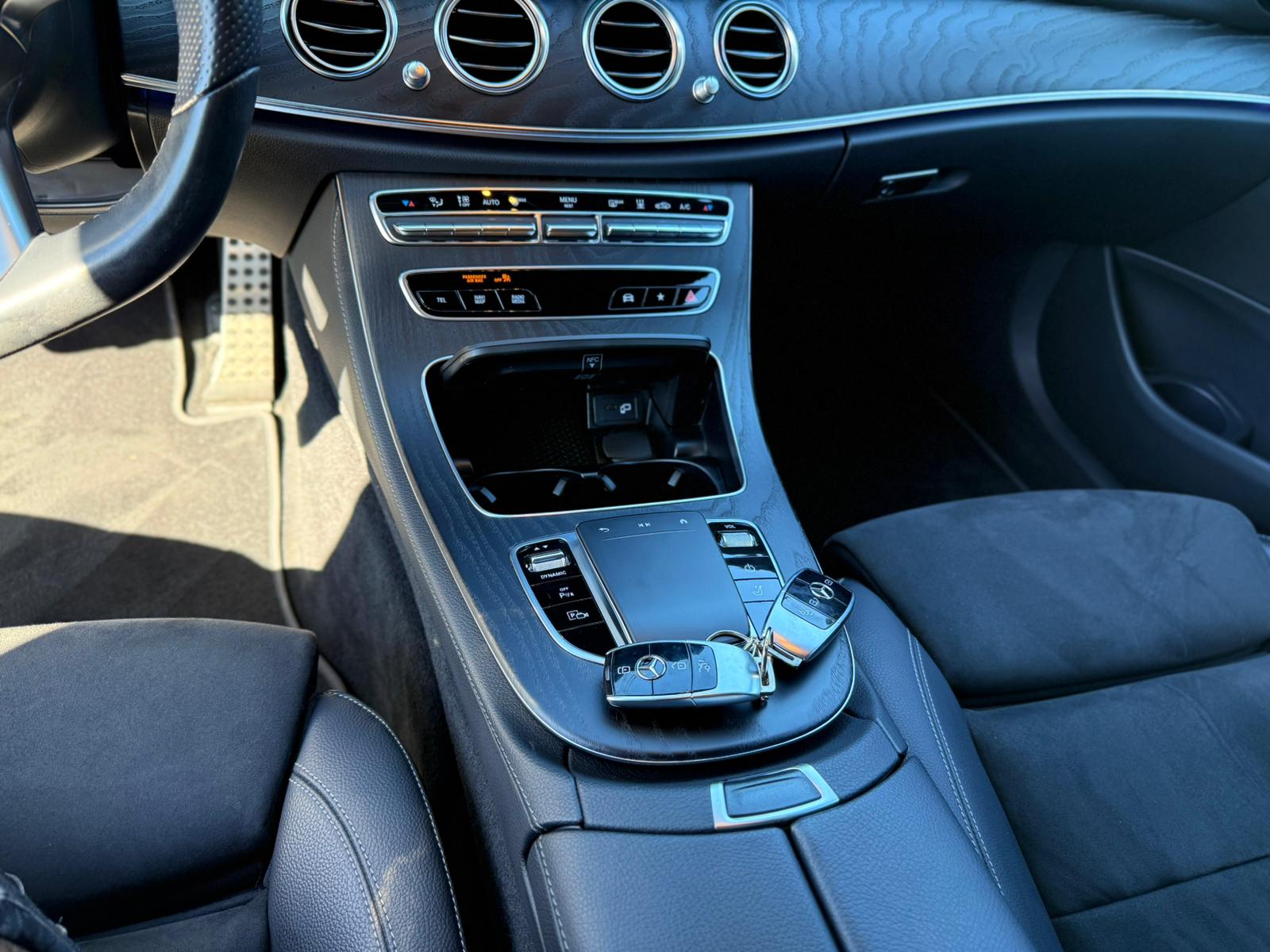 
								Mercedes E300de 2021 total									