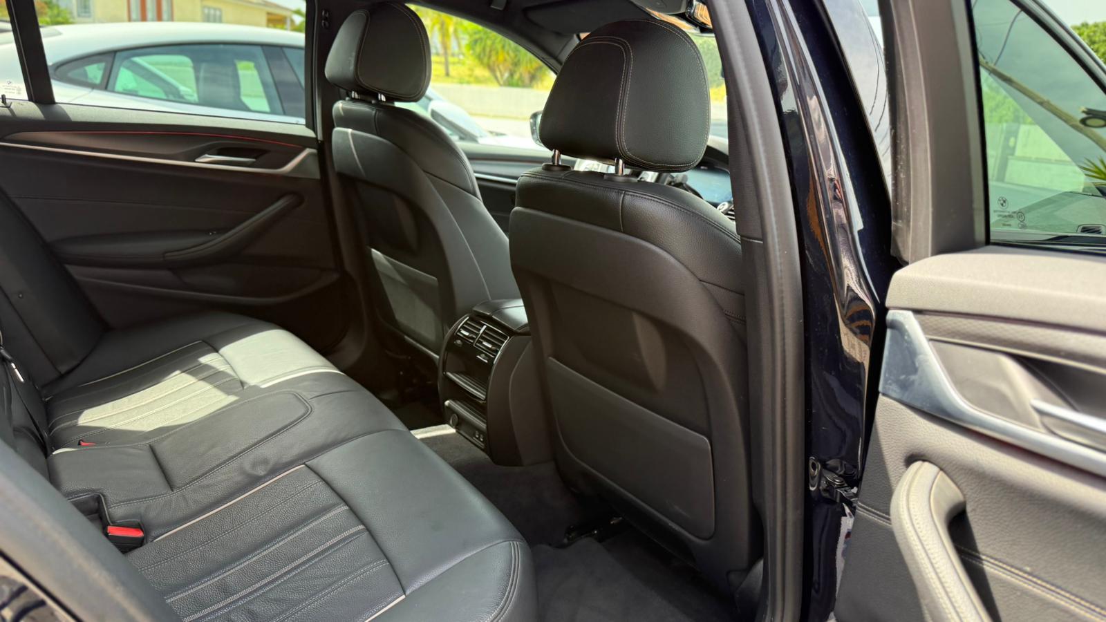 
								BMW 530e 2021 Pack M total									