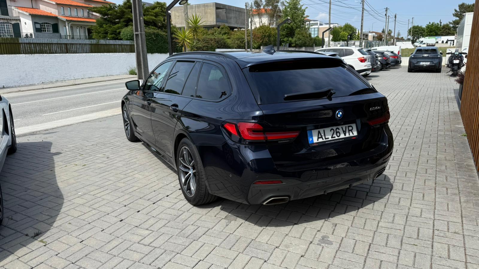 
								BMW 530e 2021 Pack M total									