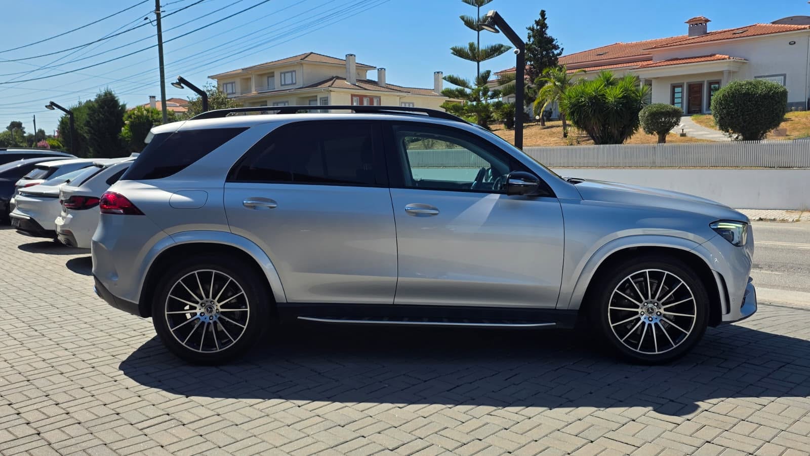 
								Mercedes-Benz GLE 400 d 4Matic total									