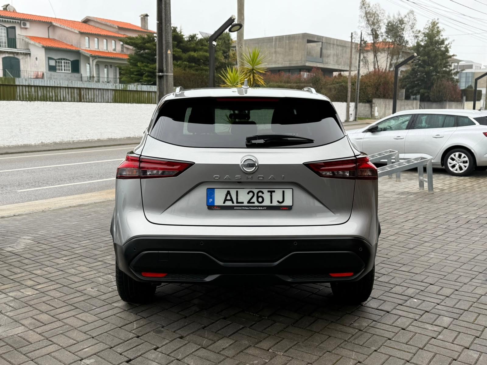
								Nissan Qashqai total									